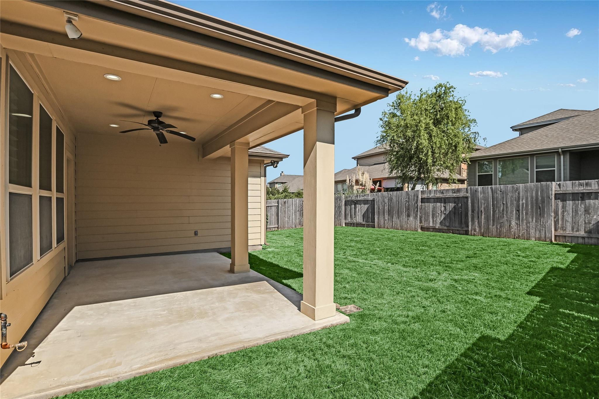 416 Cherokee Rose Cir, Georgetown, TX 78626
