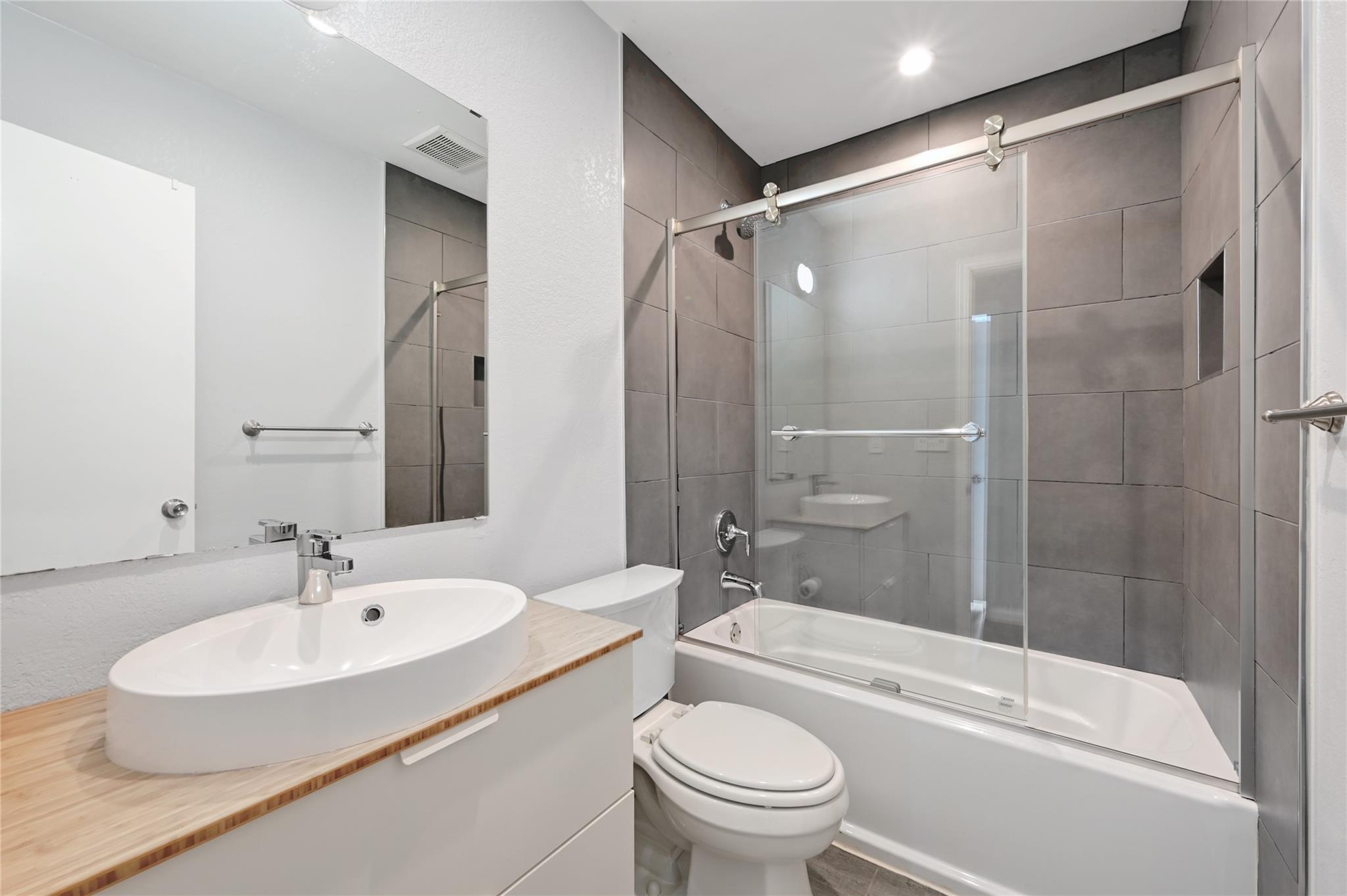 12024 Thompkins Dr, Austin, TX 78753