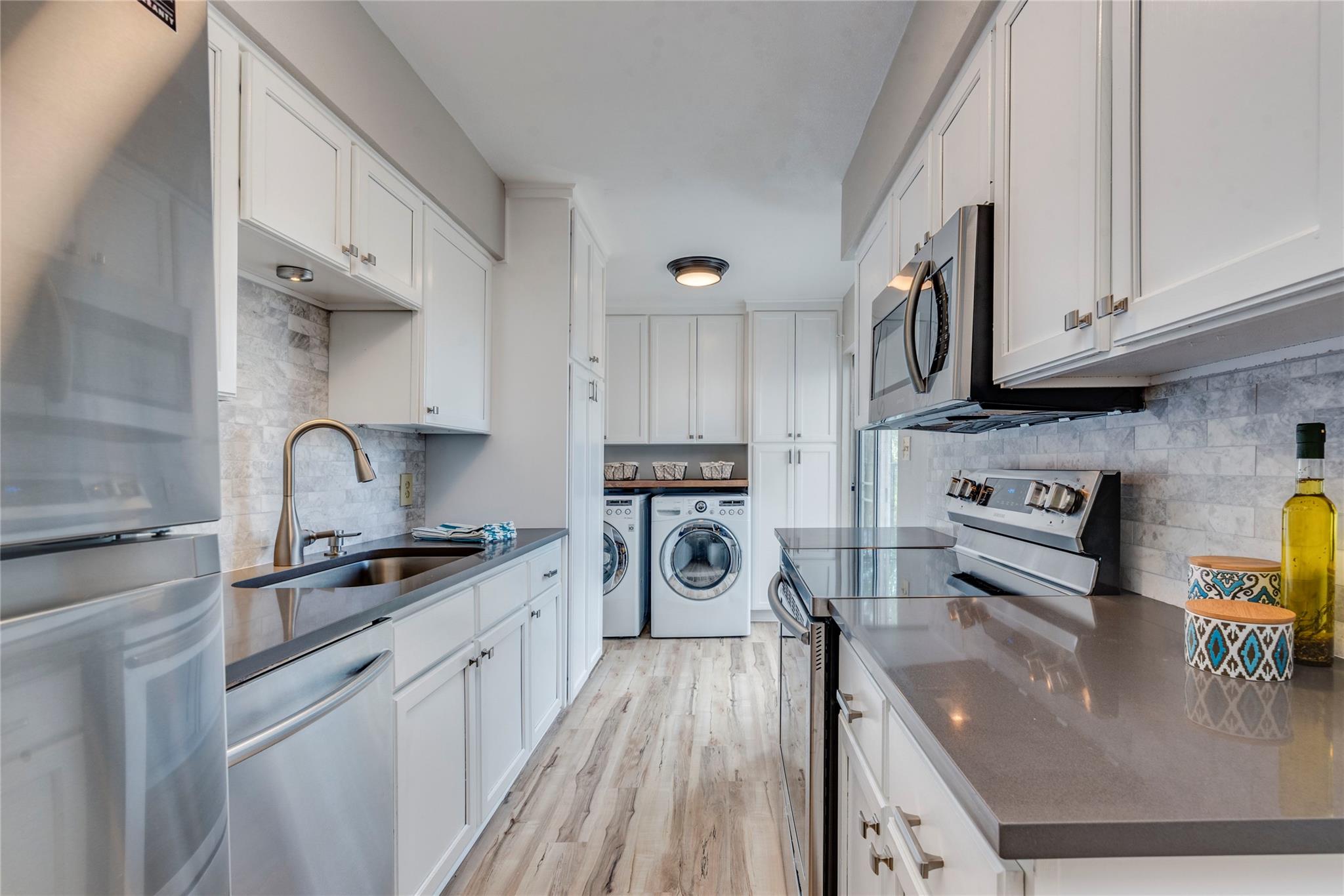 6910 Hart Ln # 805, Austin, TX 78731