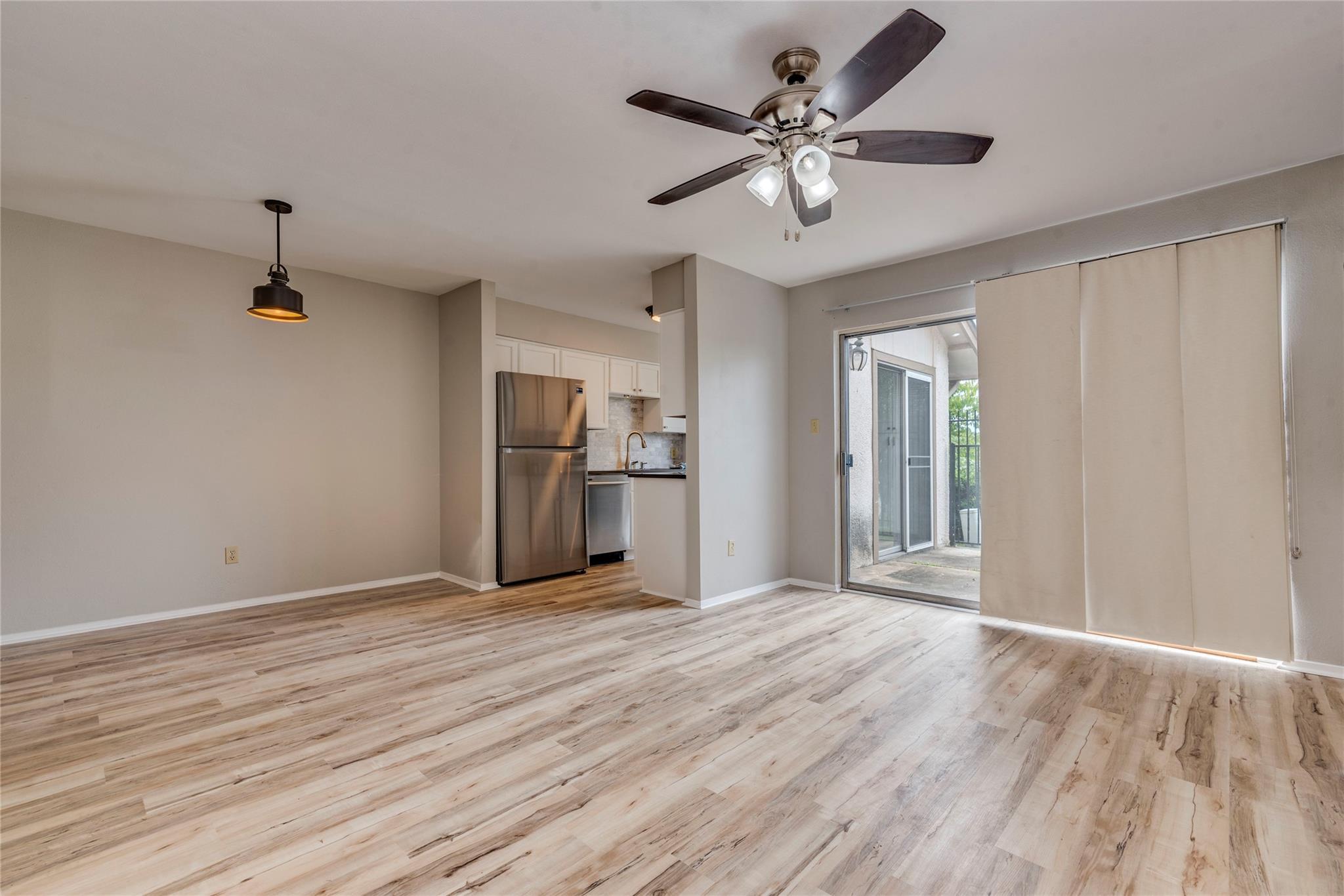 6910 Hart Ln # 805, Austin, TX 78731