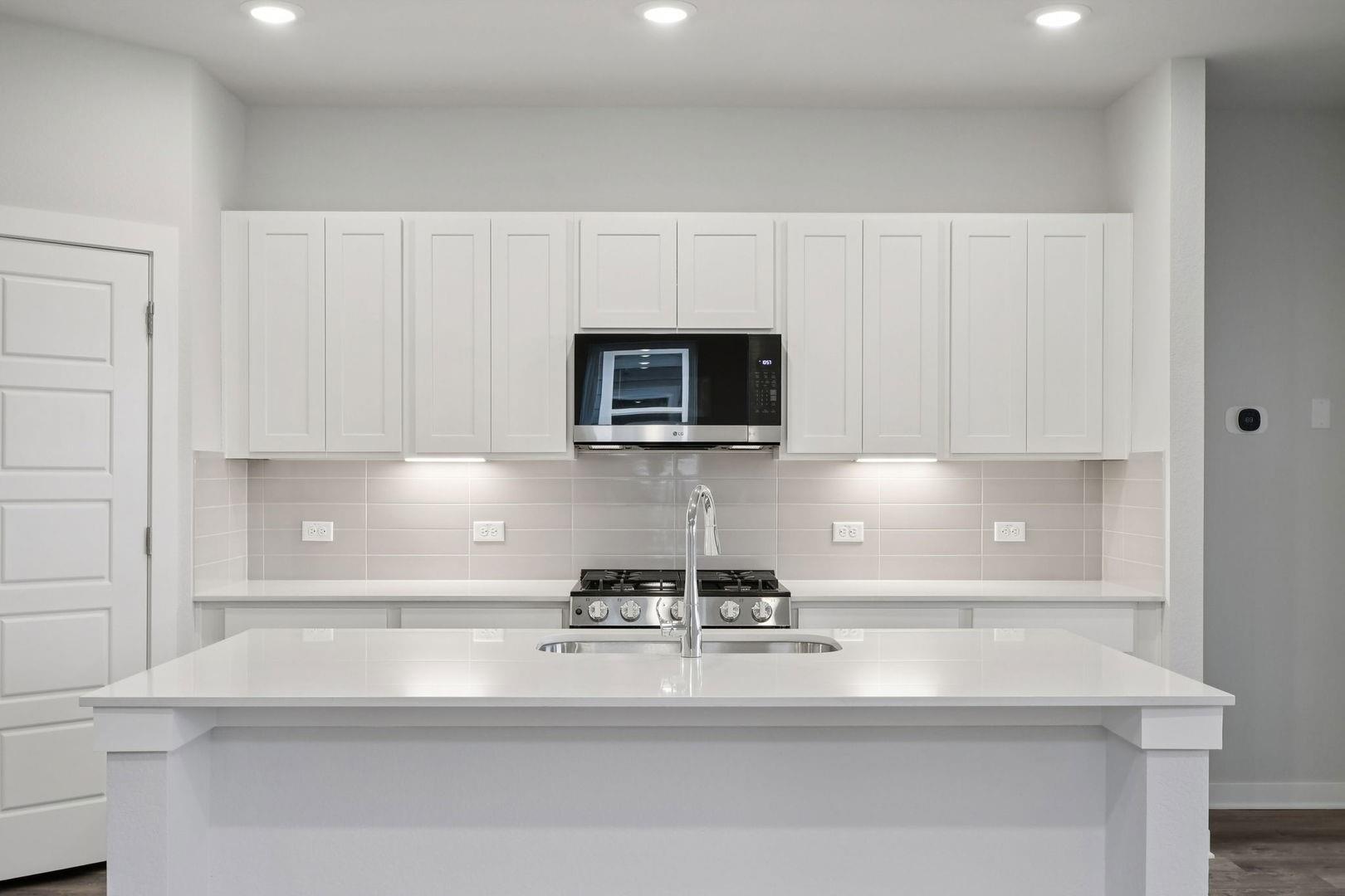 13501 Swift Wind Dr, Buda, TX 78610