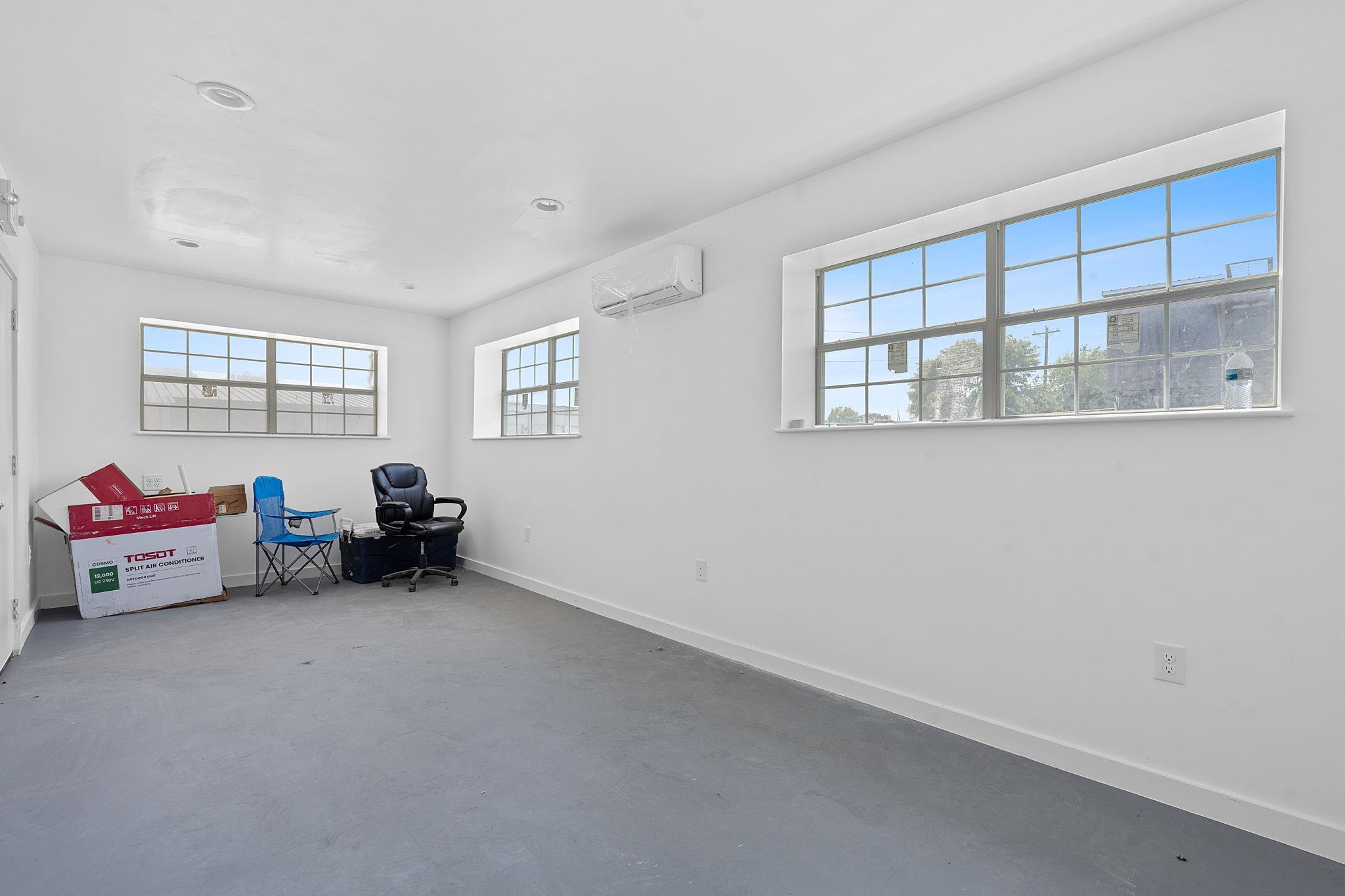 456 Jones Ave # C, Blanco, TX 78606