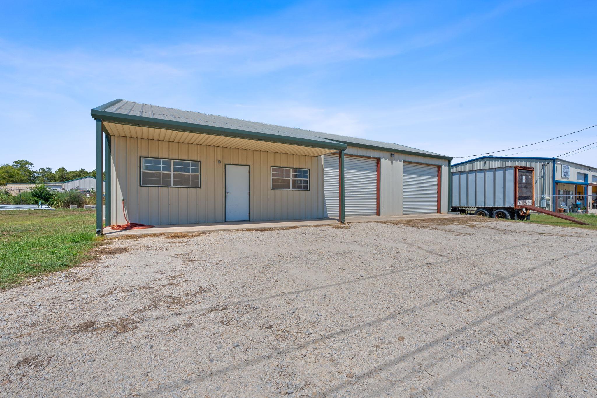 456 Jones Ave # C, Blanco, TX 78606