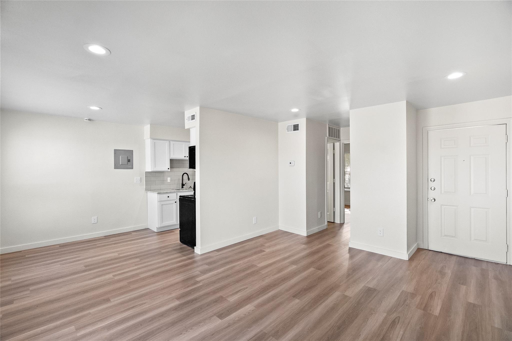 3819 Southway Dr # 120, Austin, TX 78704