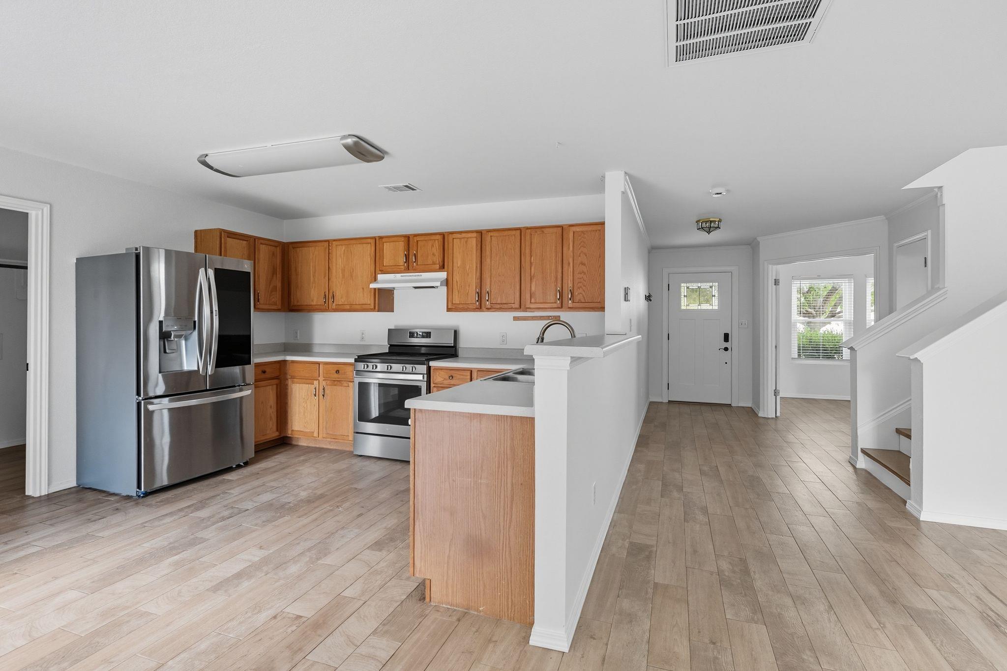 617 Riverway Ln, Leander, TX 78641