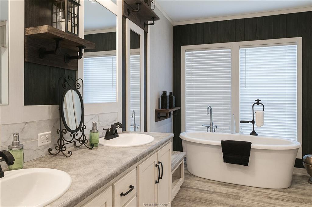 3960 County Road 324, Caldwell, TX 77836