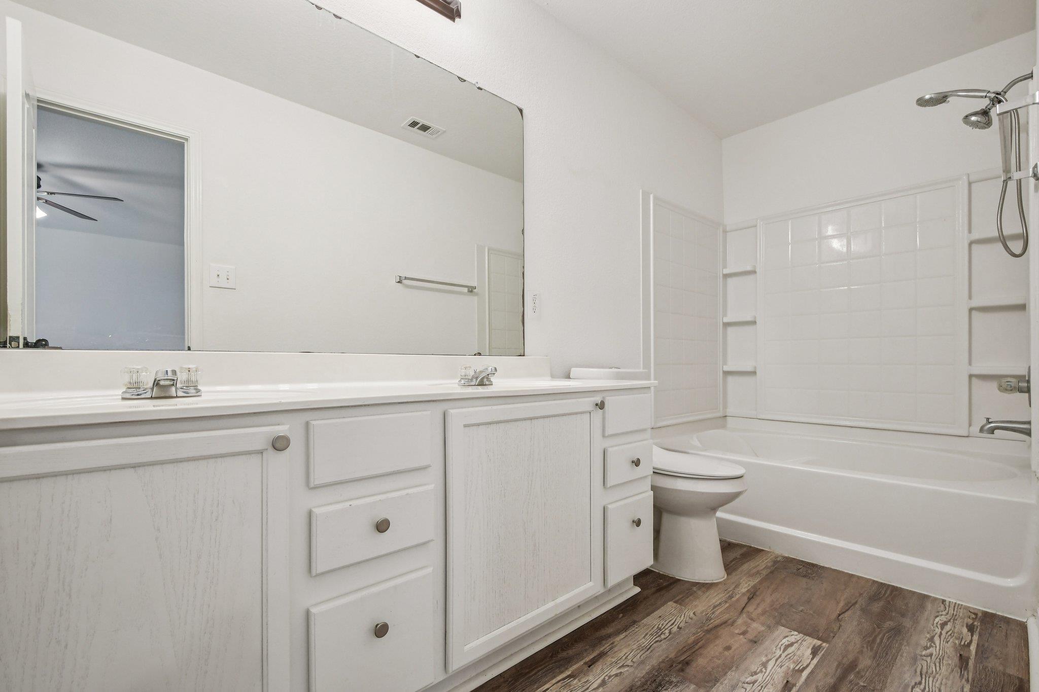 209 Cottontail Dr, Leander, TX 78641