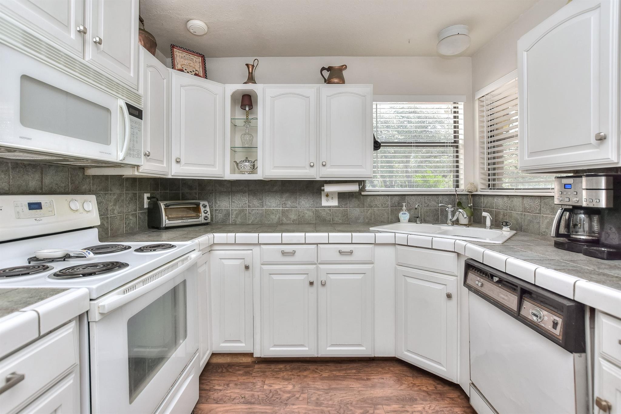 6724 The Outer Ave, Leander, TX 78641