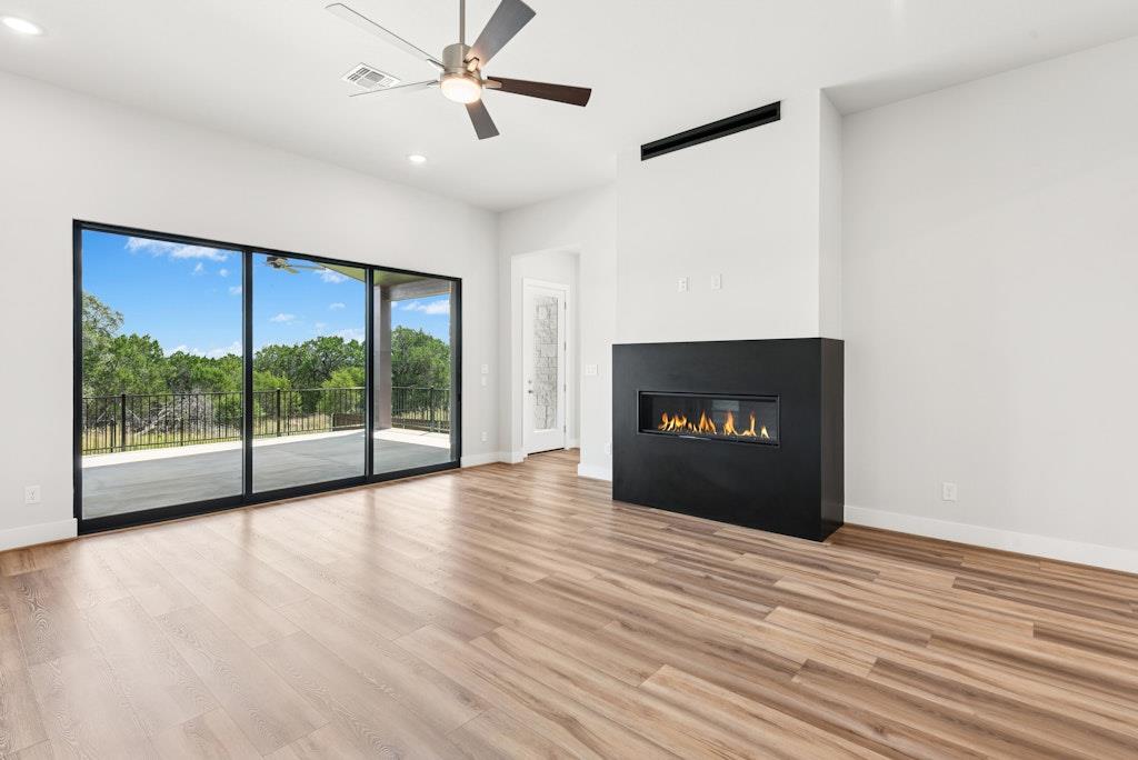 1213 Stormy Dr, Georgetown, TX 78628