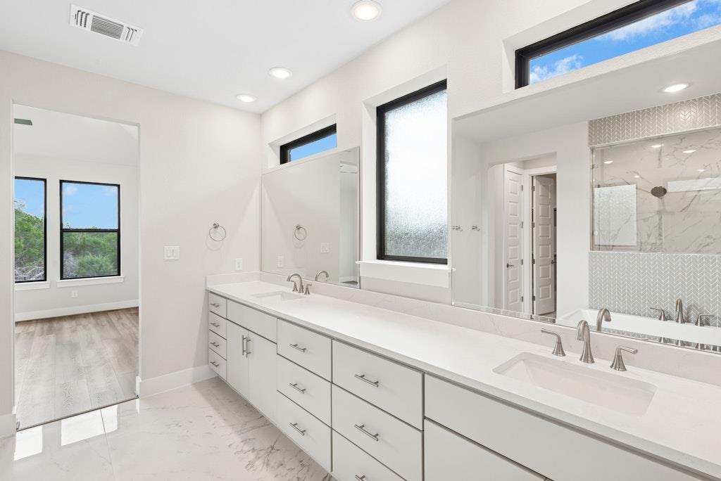 1213 Stormy Dr, Georgetown, TX 78628