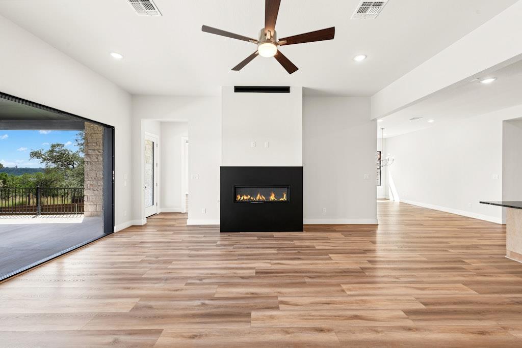 1213 Stormy Dr, Georgetown, TX 78628