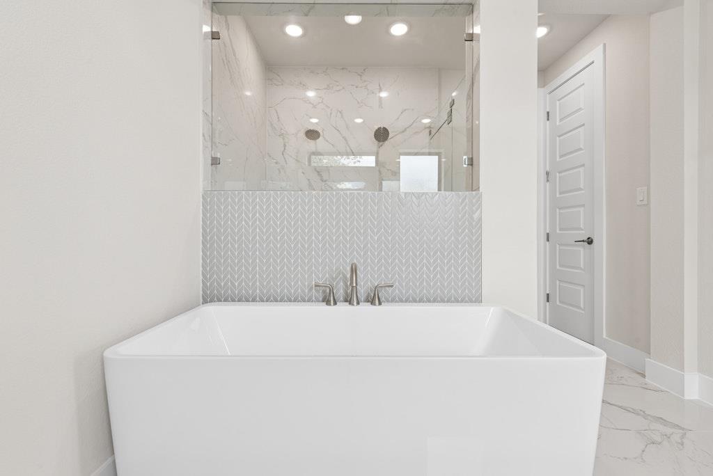 1213 Stormy Dr, Georgetown, TX 78628