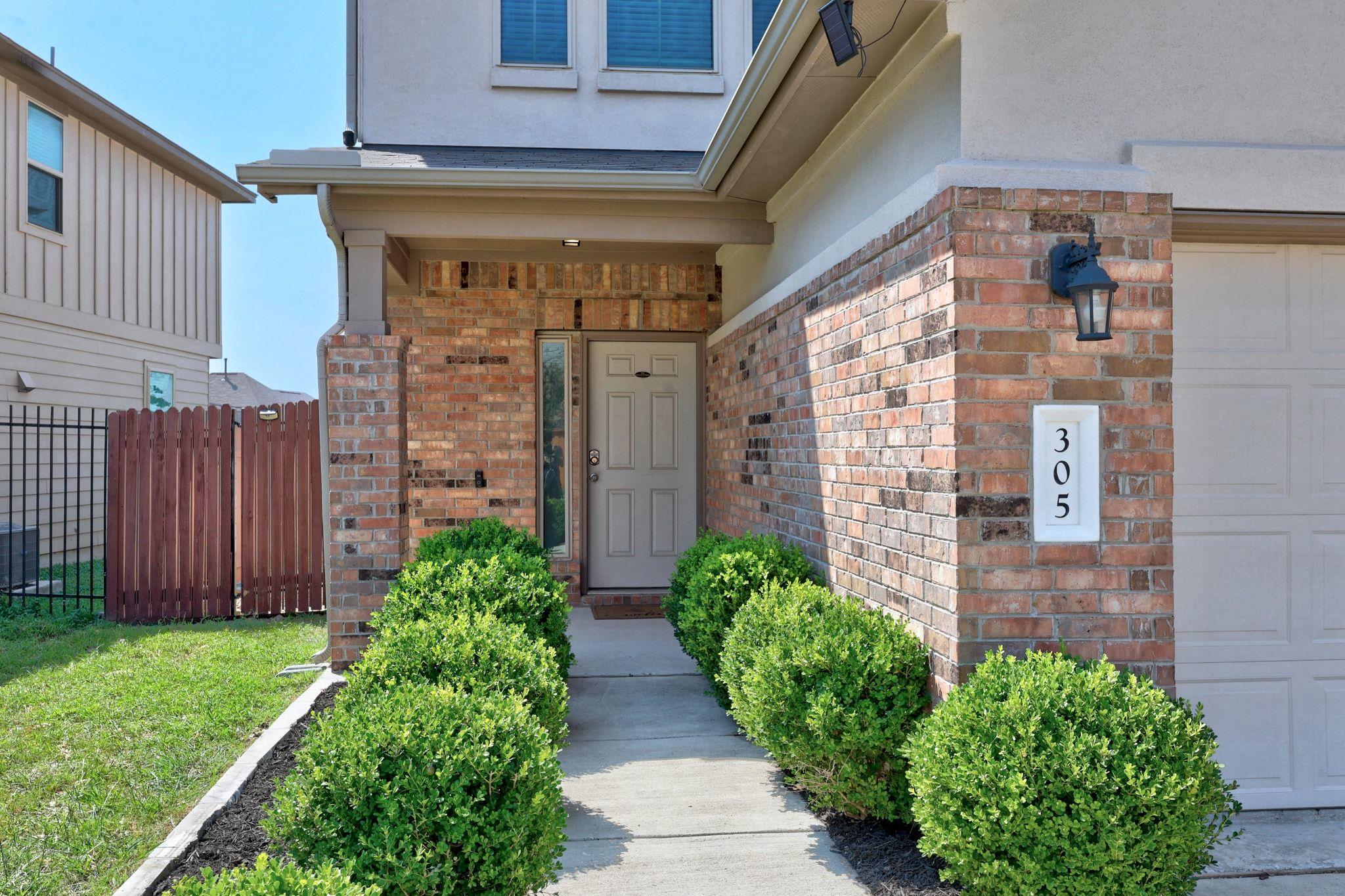 305 Earl Keen St, Leander, TX 78641