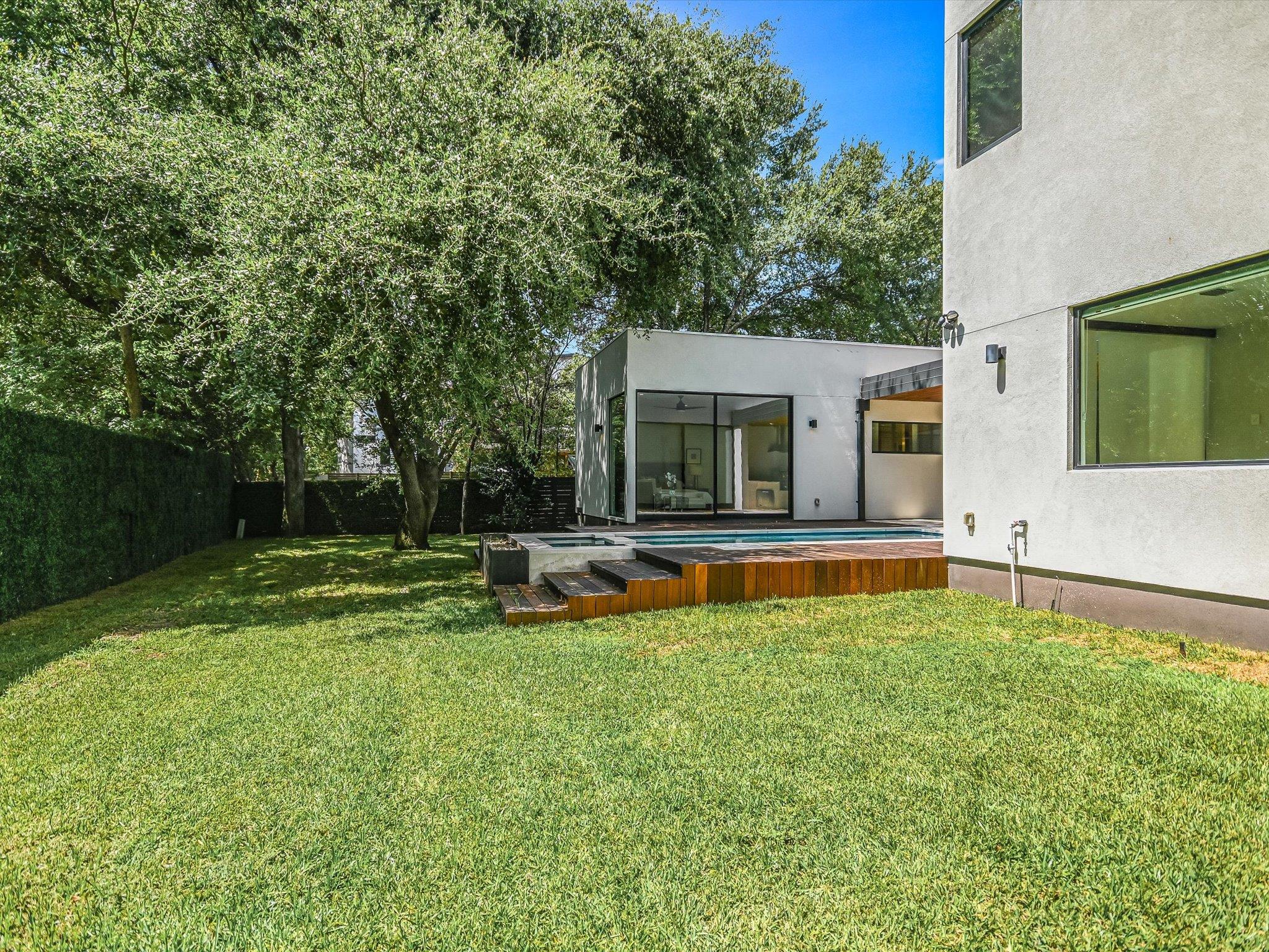 1601 Barn Swallow Dr, Austin, TX 78746