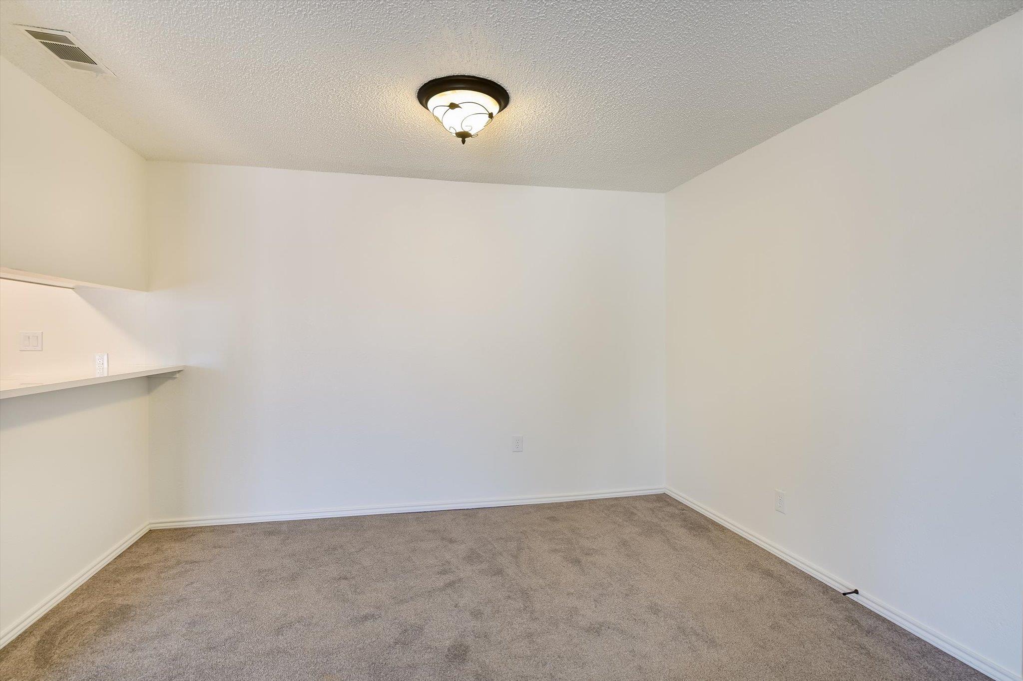 1202 Thorpe Ln # 402, San Marcos, TX 78666