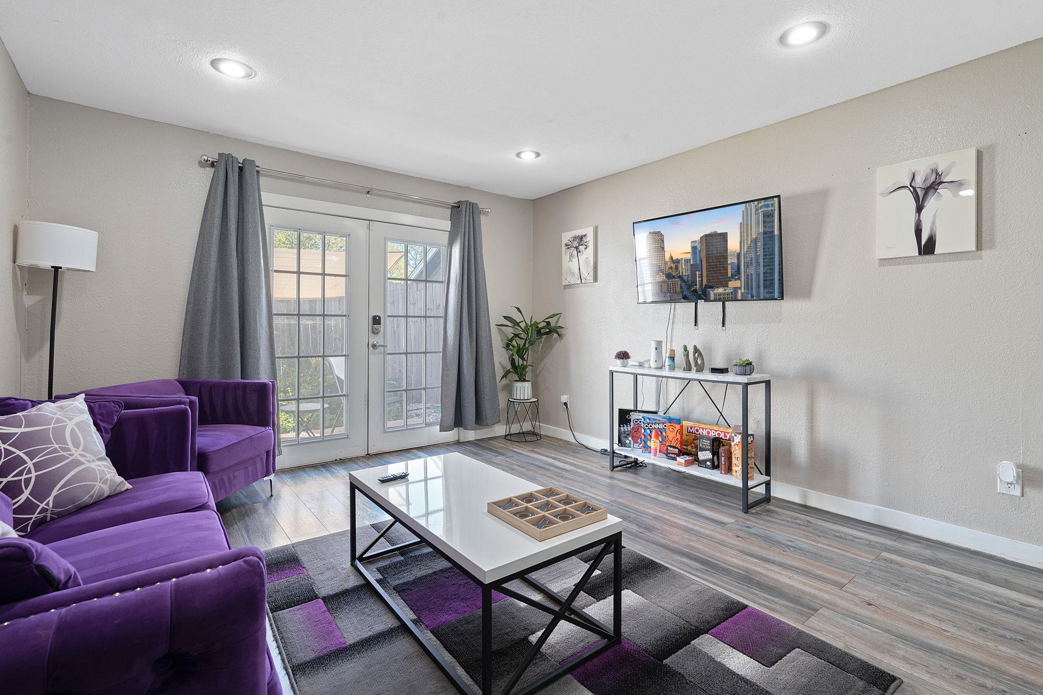 1906 Valley Hill Cir, Austin, TX 78741