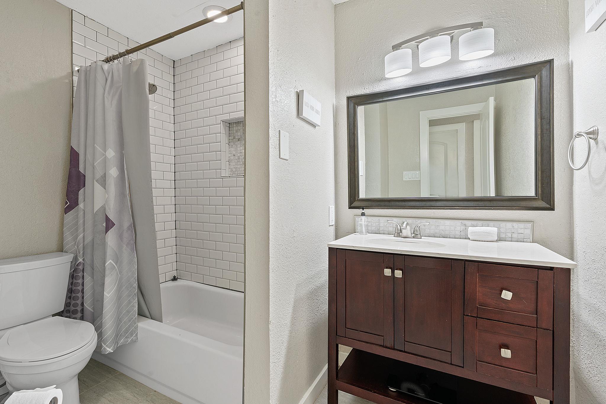 1906 Valley Hill Cir, Austin, TX 78741