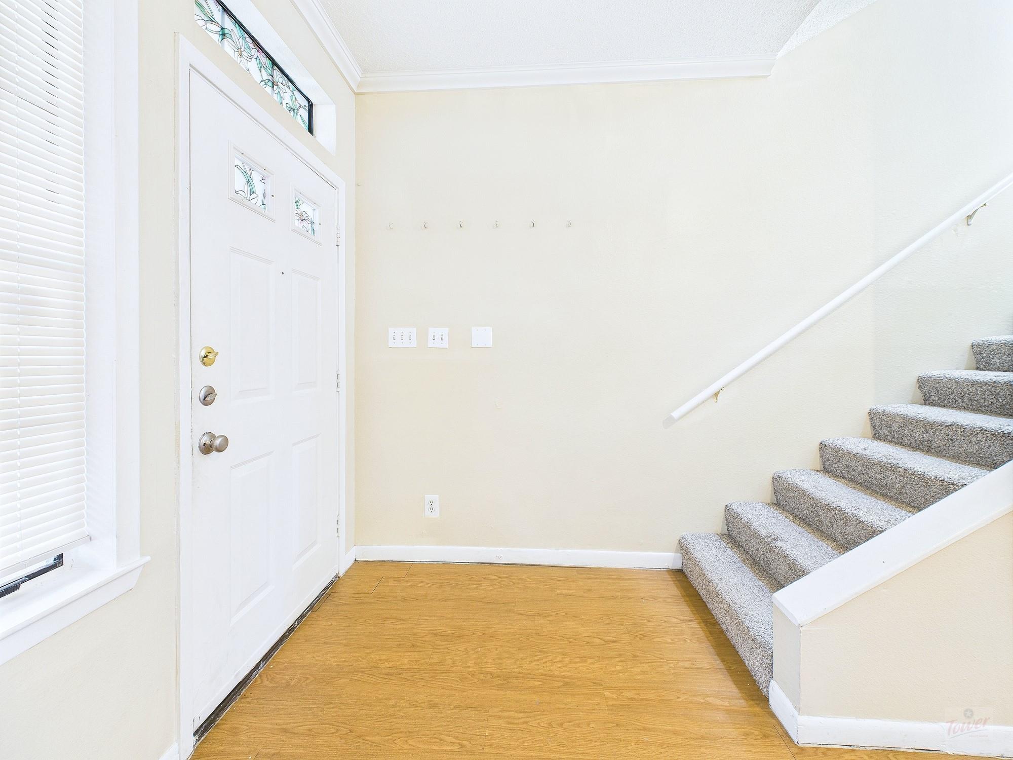 2300 Leon St # 204, Austin, TX 78705