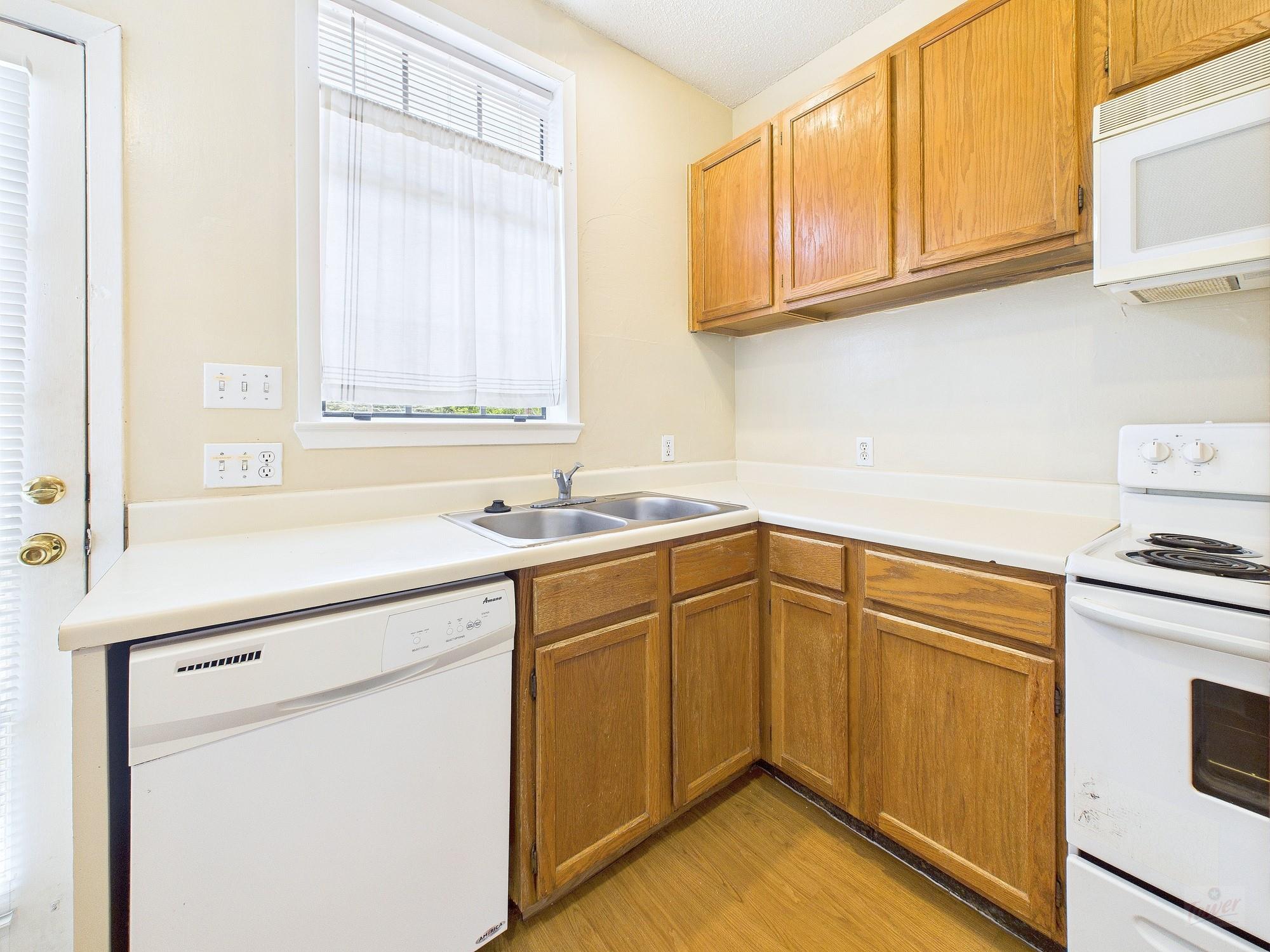 2300 Leon St # 204, Austin, TX 78705