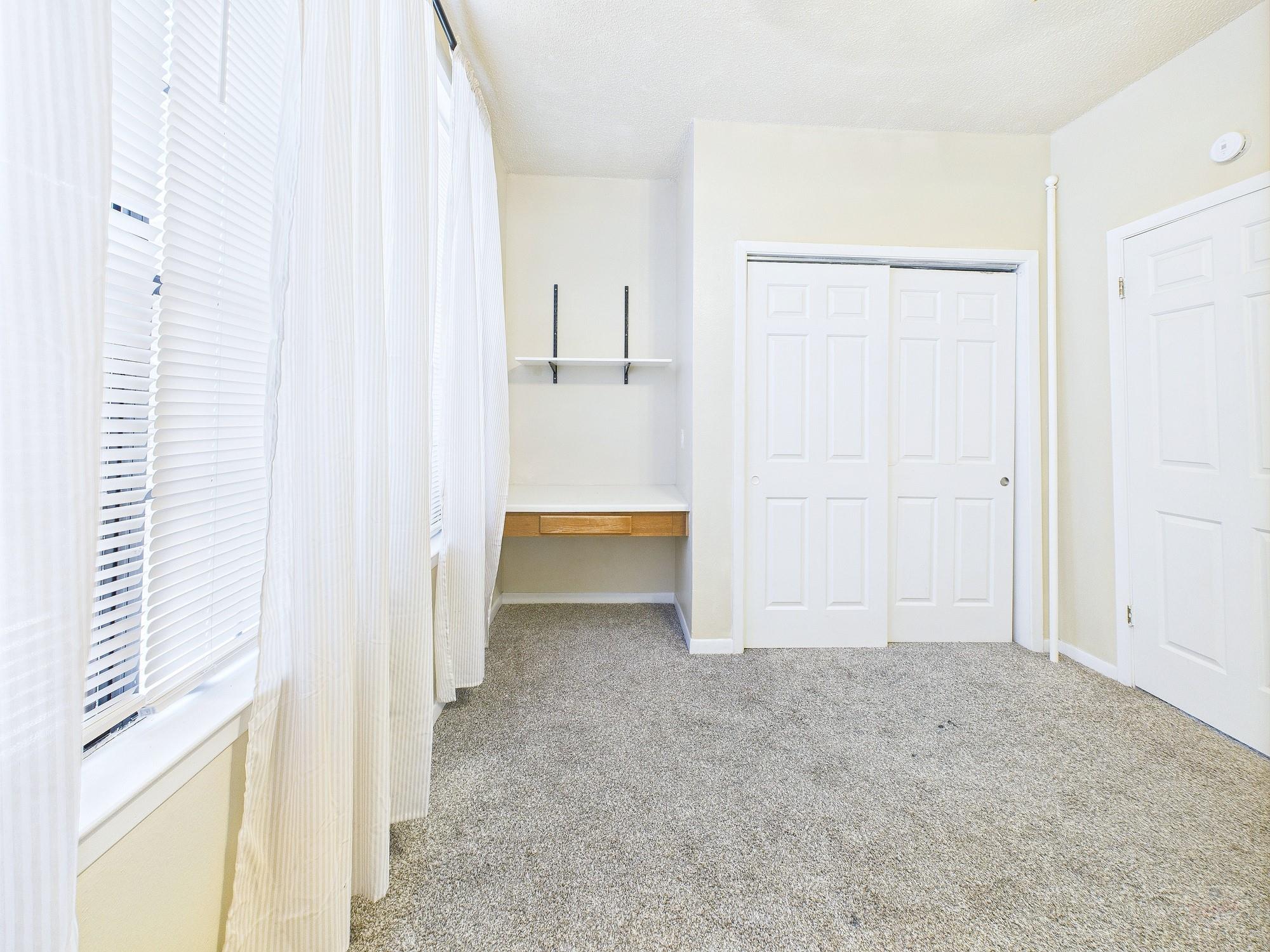 2300 Leon St # 204, Austin, TX 78705