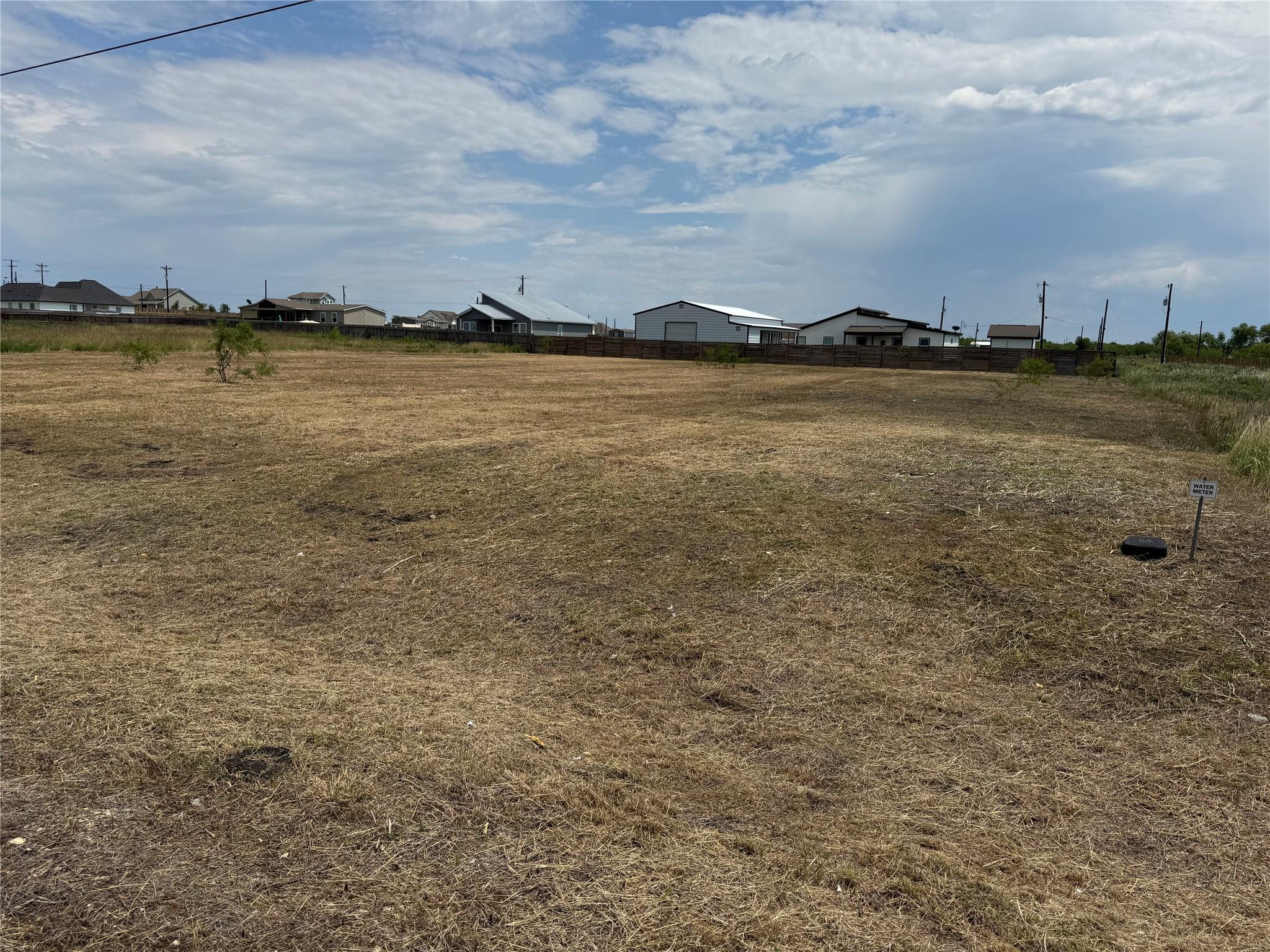 198 Bianca Cir, Del Valle, TX 78617