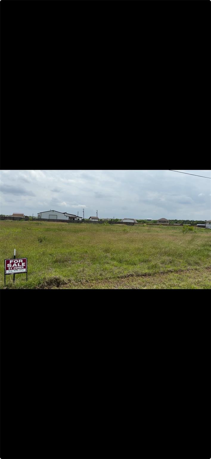 198 Bianca Cir, Del Valle, TX 78617