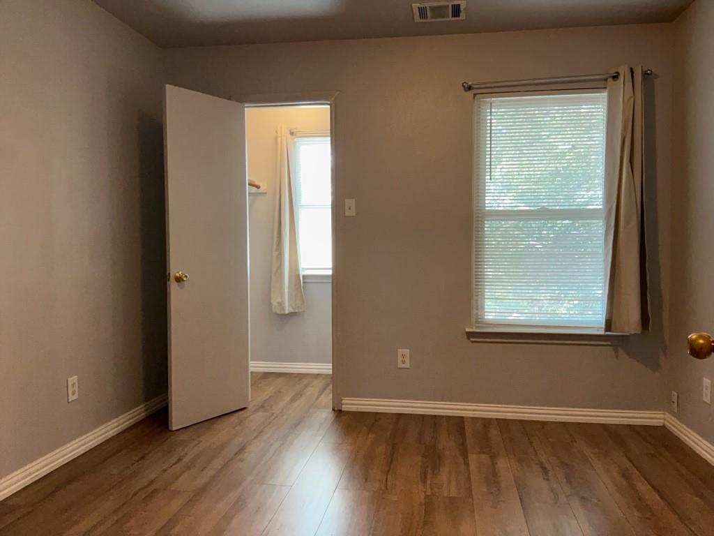 246 Marvin Cv, Hutto, TX 78634