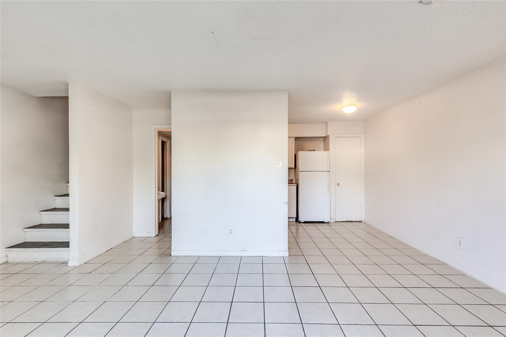 2215 Mission Hill Cir # 103, Austin, TX 78741