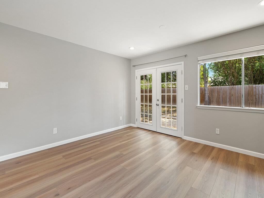 6603 Krollton Dr, Austin, TX 78745