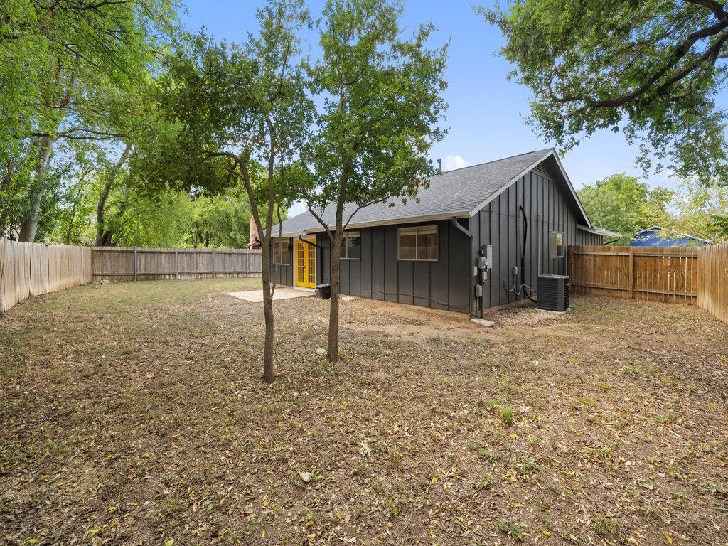 6603 Krollton Dr, Austin, TX 78745