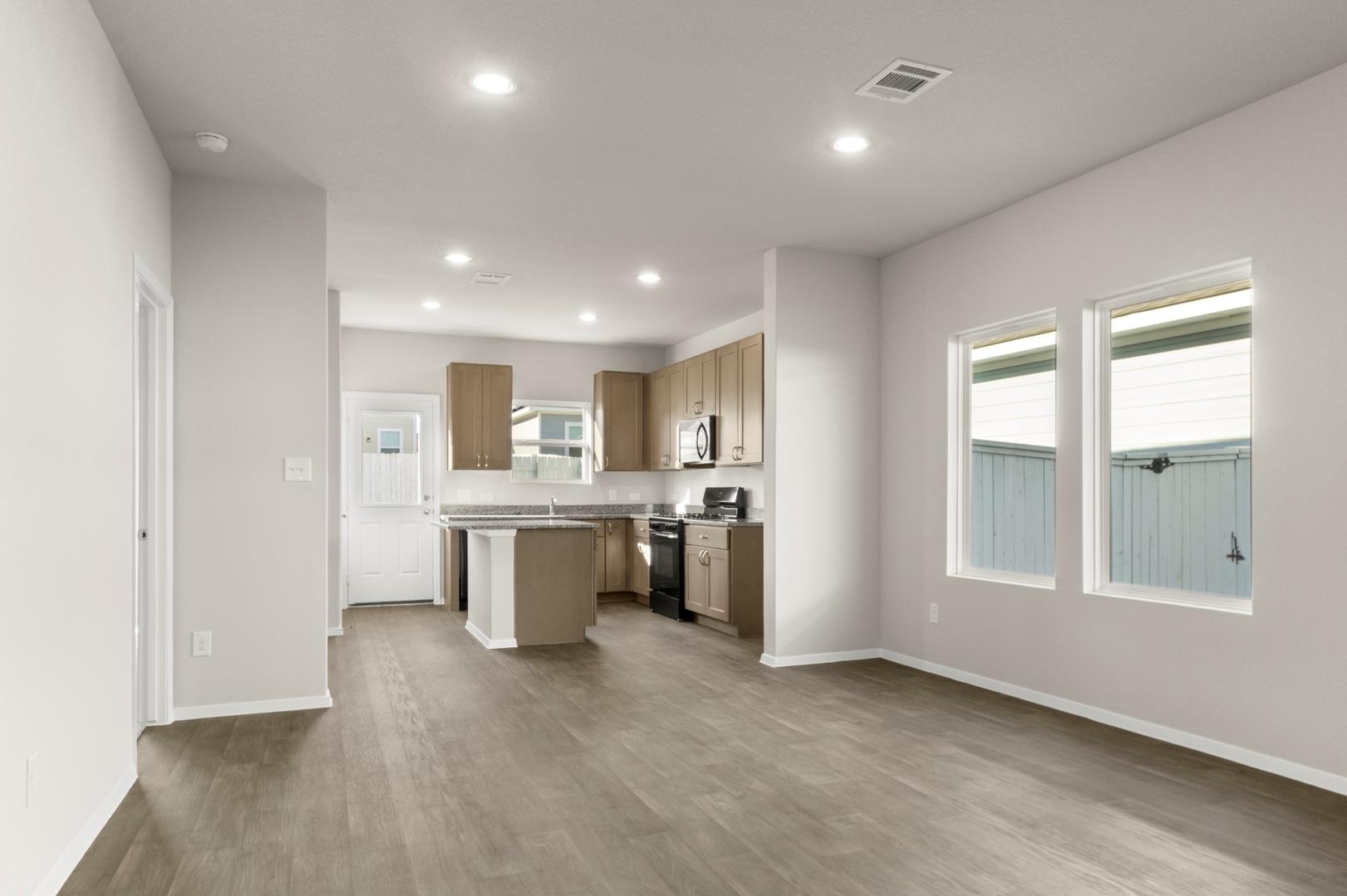 236 Barley Ln, Elgin, TX 78621