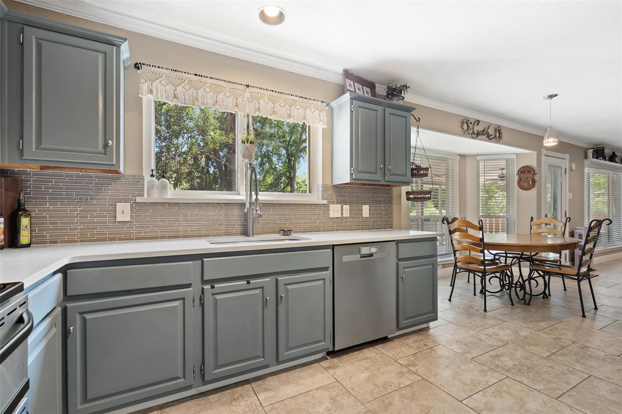 809 Setting Sun Ct, Pflugerville, TX 78660