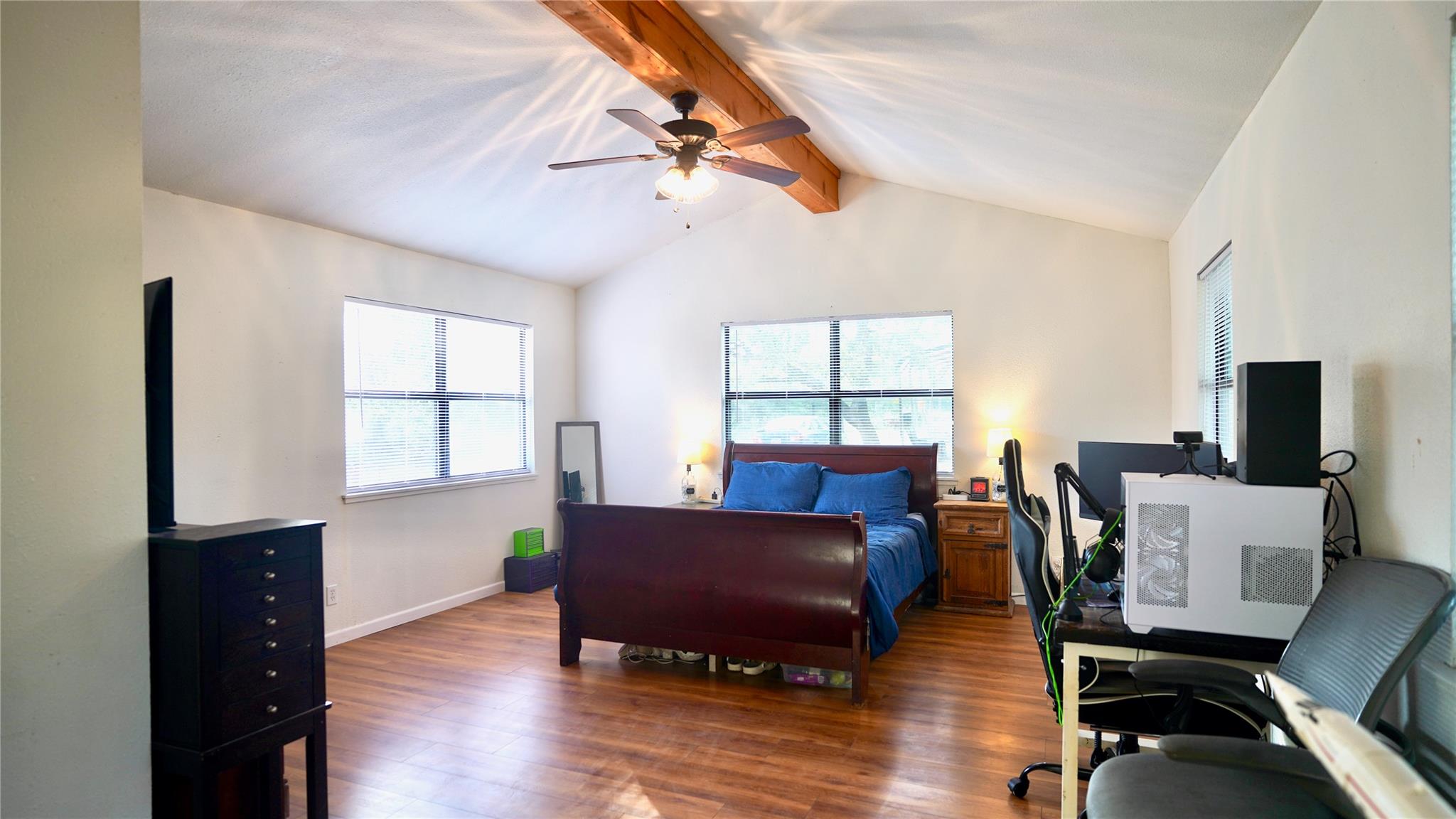 535 Paintbrush Trl, Lockhart, TX 78644