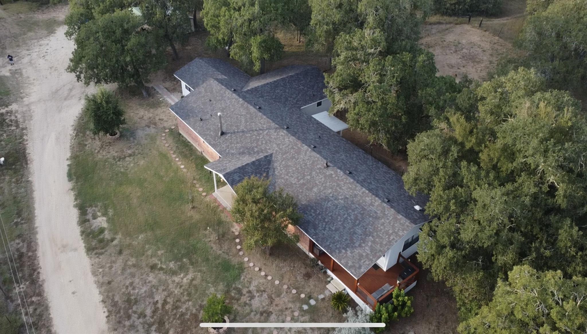 535 Paintbrush Trl, Lockhart, TX 78644