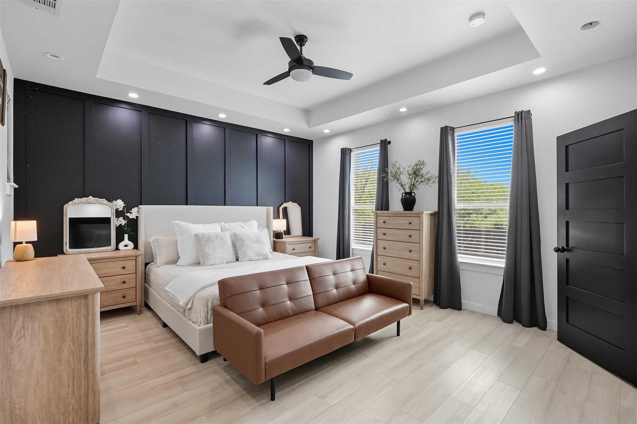 195 Blushing Dr, Cedar Creek, TX 78612