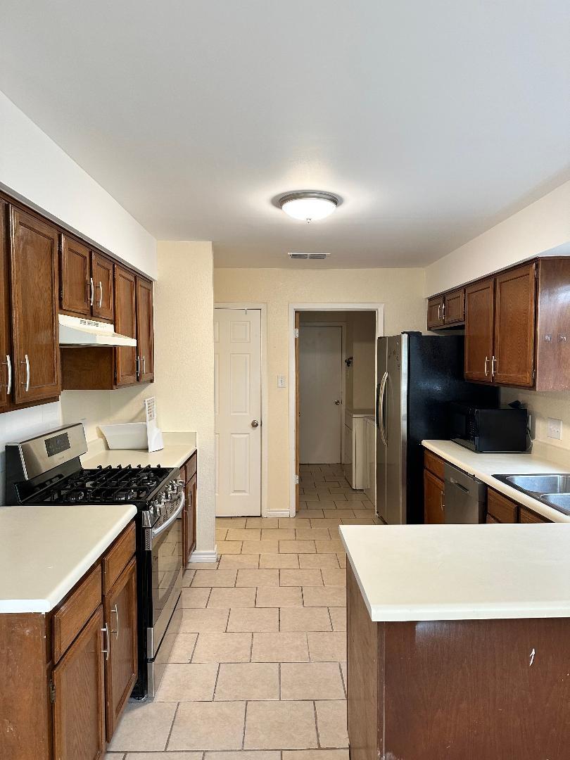 12005 Bobcat Trl, Austin, TX 78750