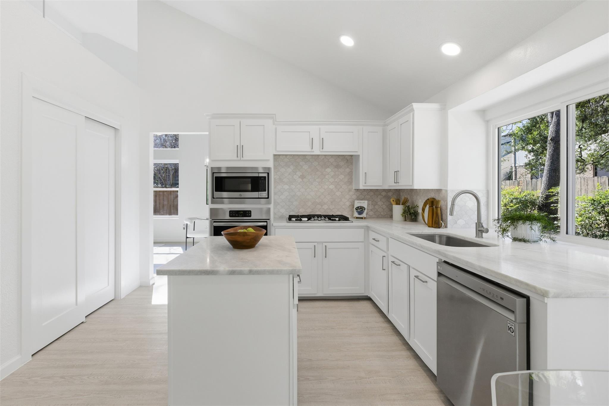 10902 Wareham Ct, Austin, TX 78739