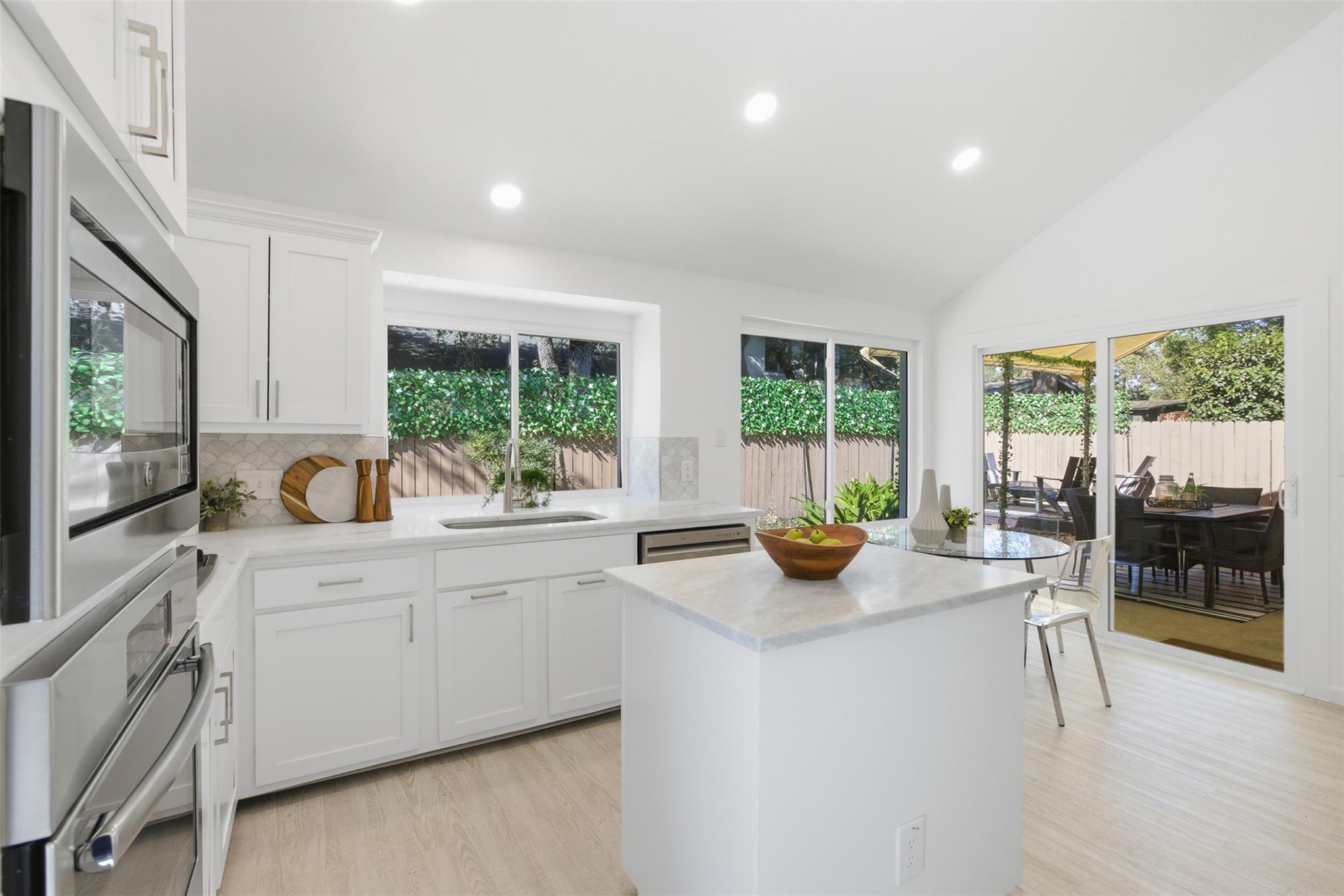 10902 Wareham Ct, Austin, TX 78739