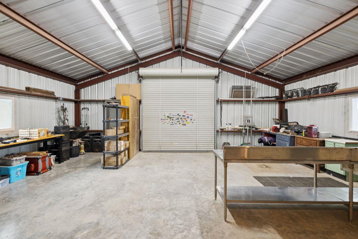 275 Starview Rd, Fredericksburg, TX 78624