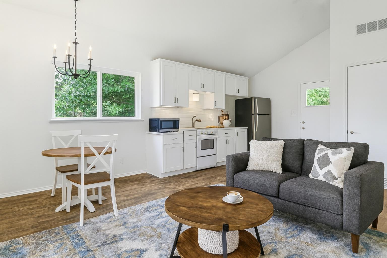 101 Blue Ridge Trl # C, West Lake Hills, TX 78746