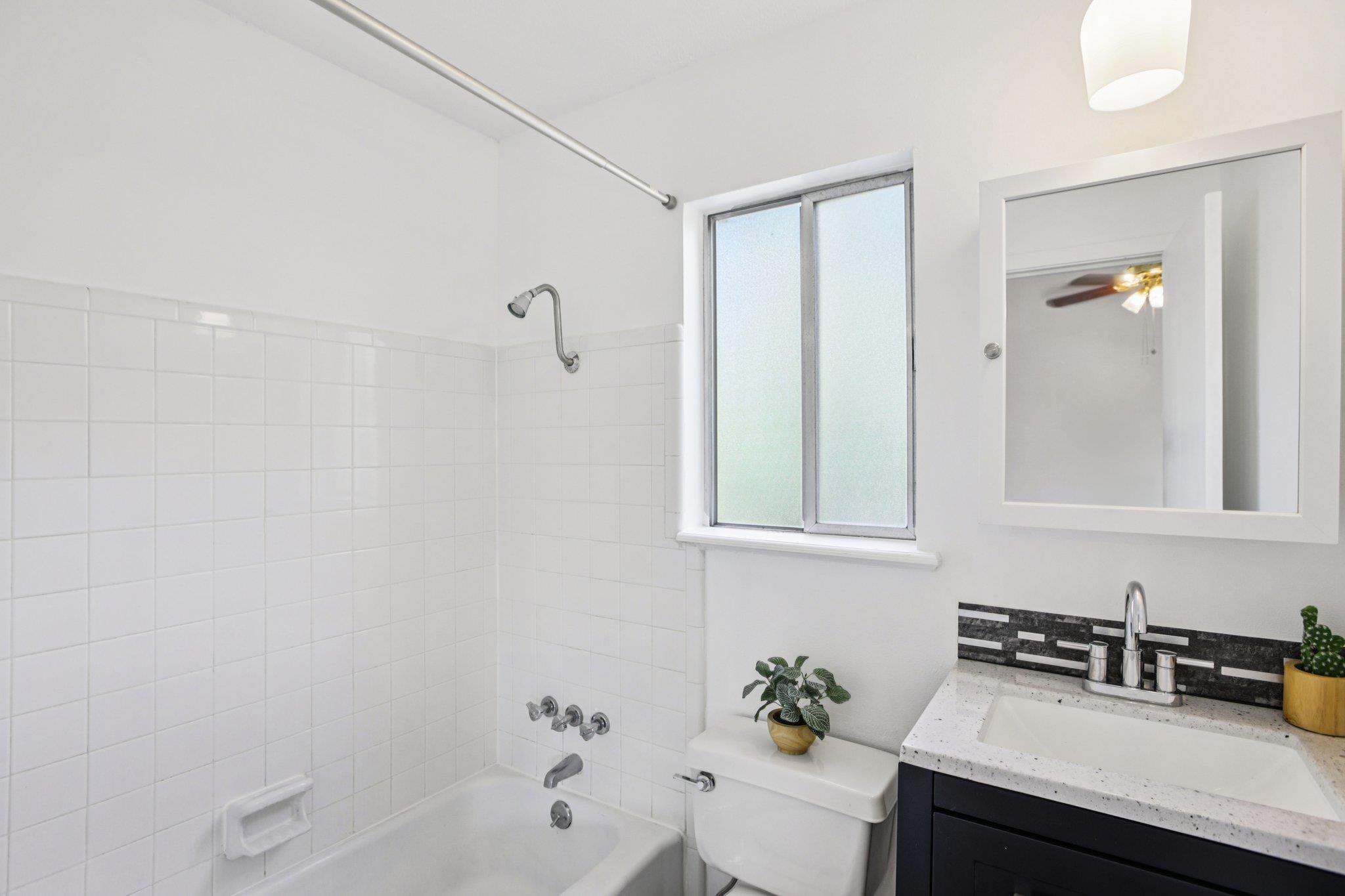 101 Blue Ridge Trl # C, West Lake Hills, TX 78746