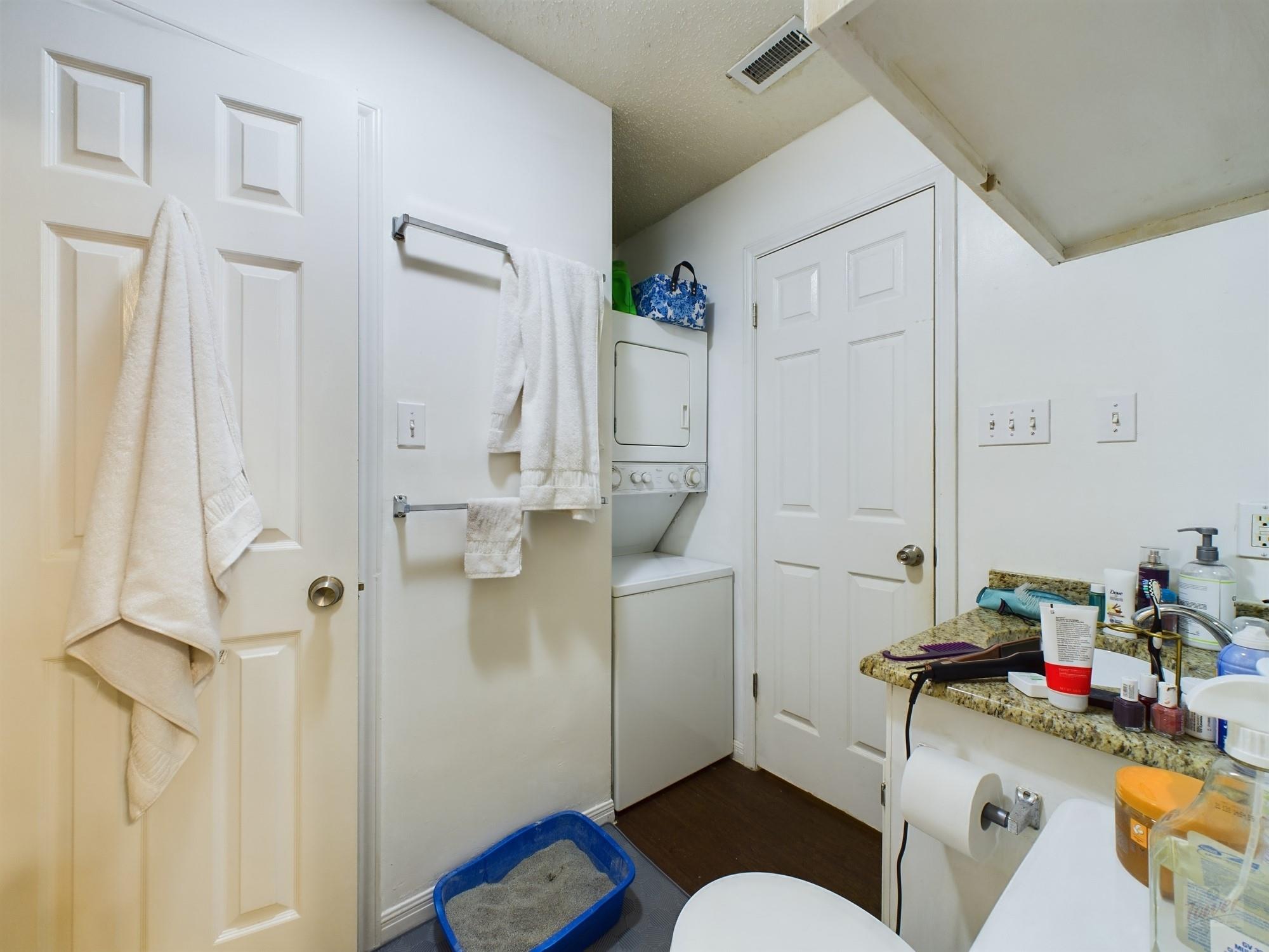 3111 Tom Green St # 202, Austin, TX 78705