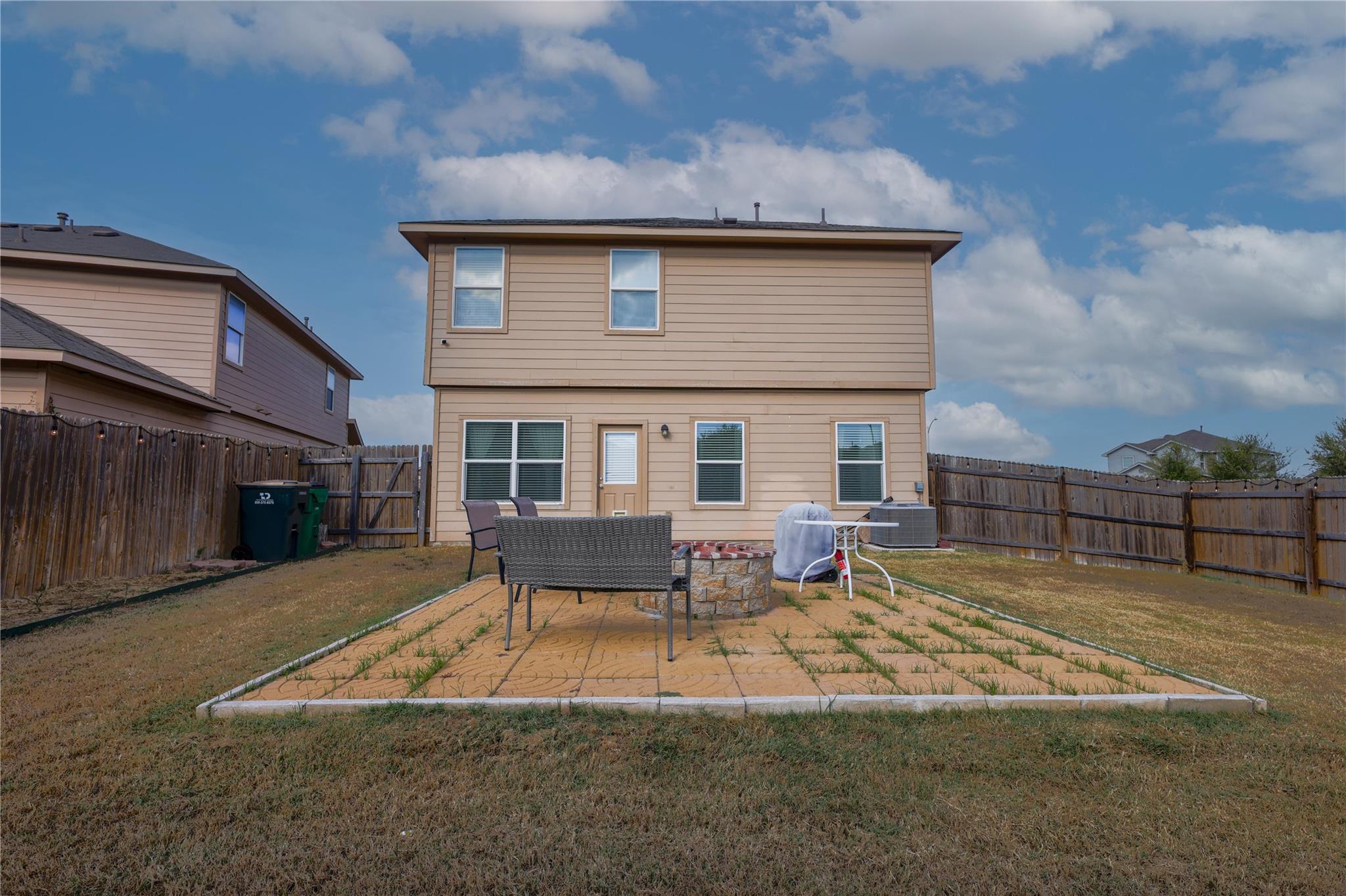 14919 Hartsmith Dr, Austin, TX 78724