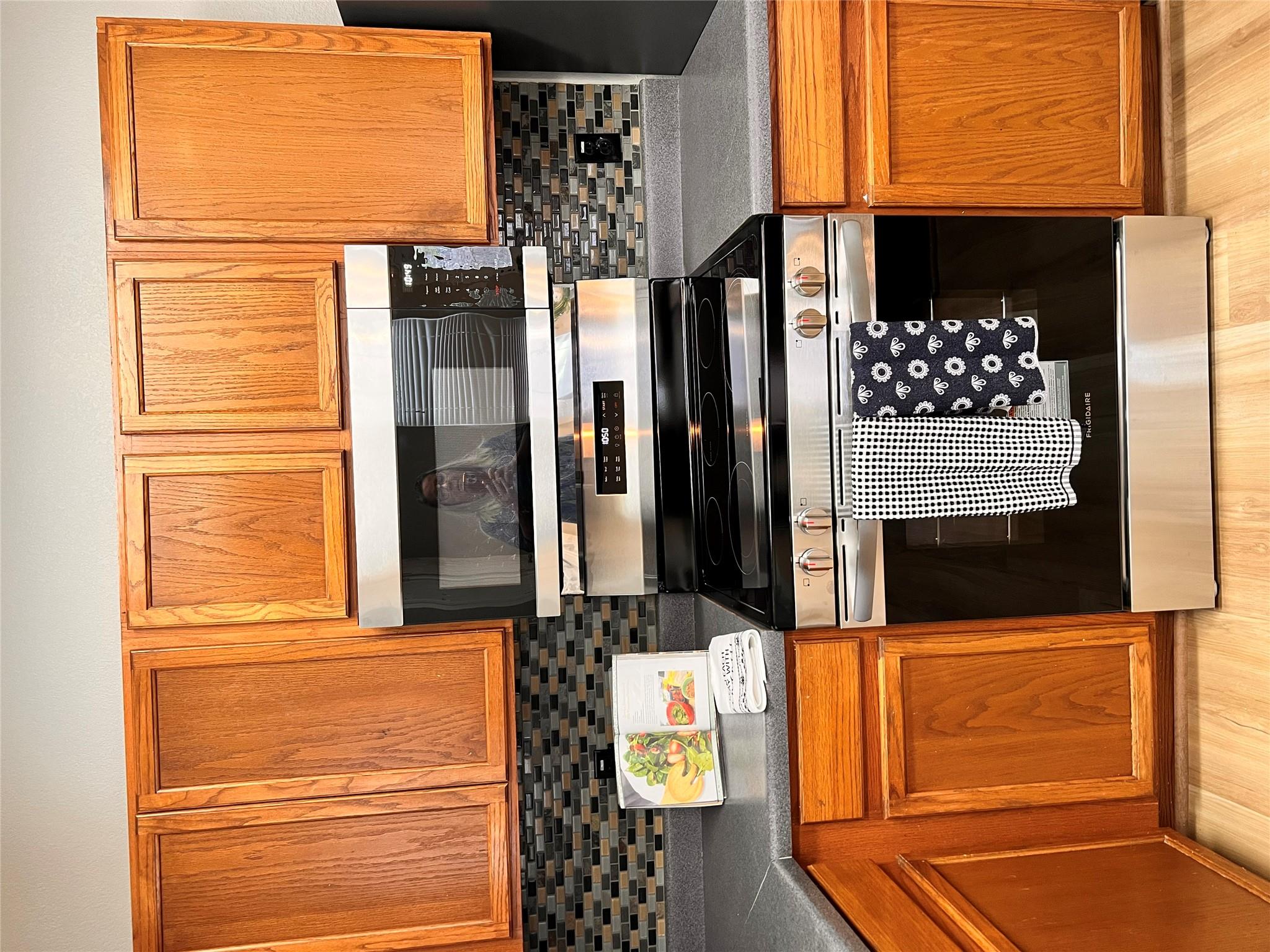 19616 San Chisolm Dr, Round Rock, TX 78664