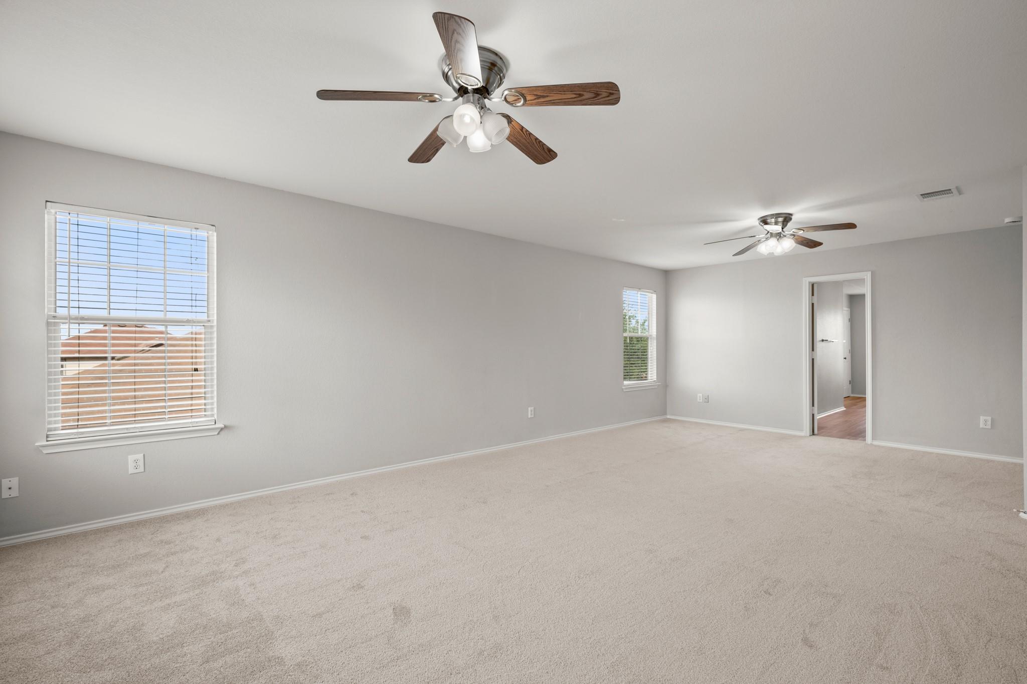 19616 San Chisolm Dr, Round Rock, TX 78664