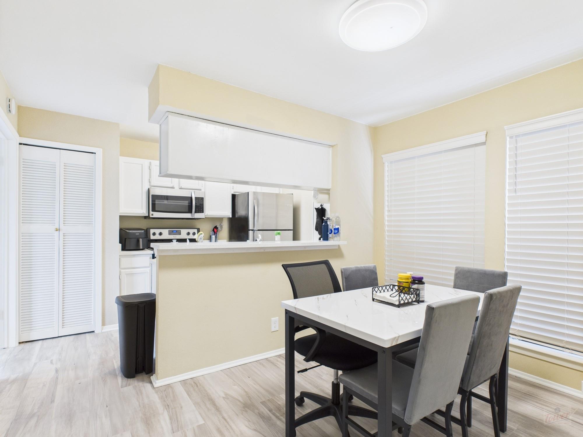 3115 Helms St # 202, Austin, TX 78705