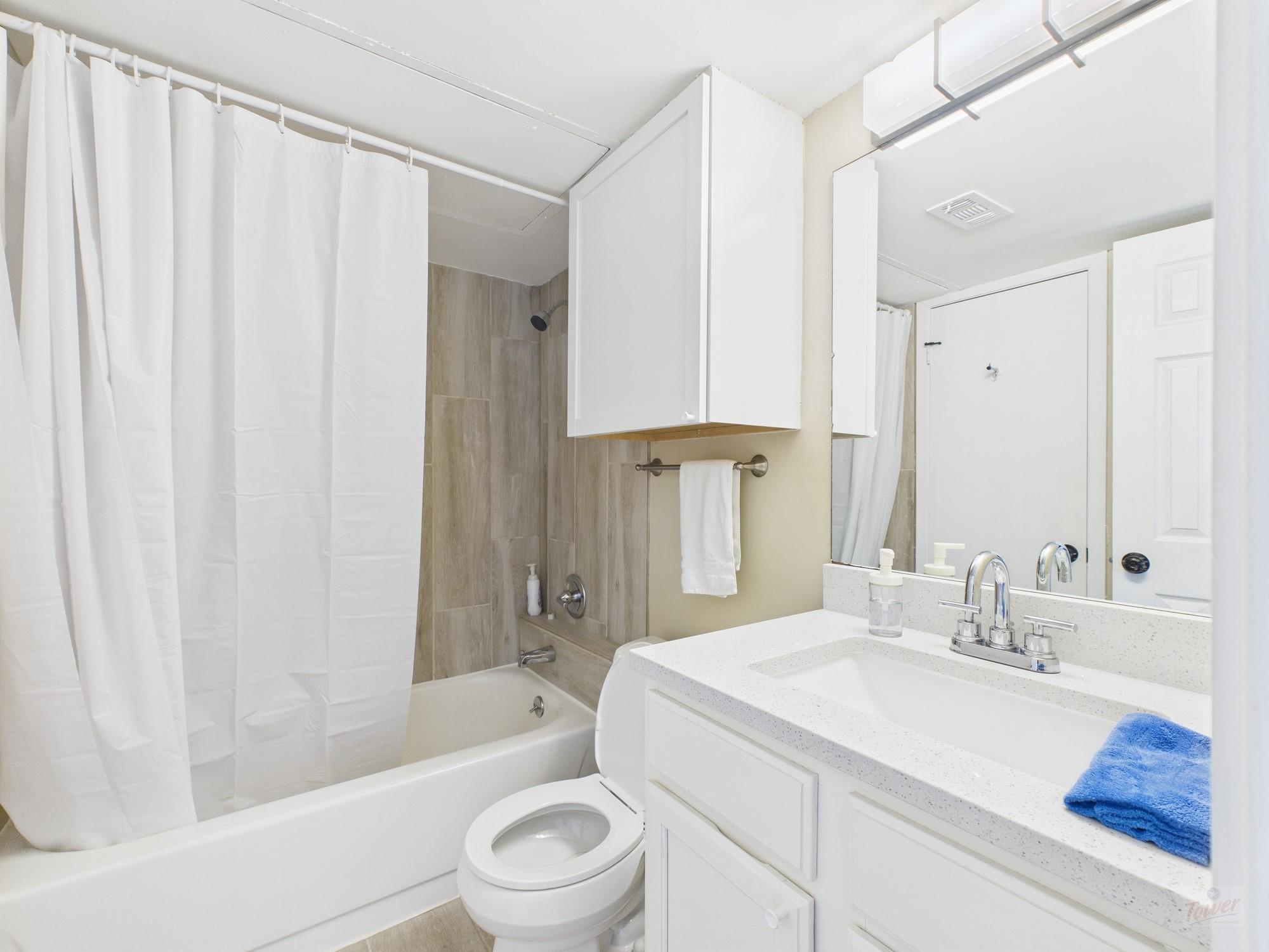 3115 Helms St # 202, Austin, TX 78705