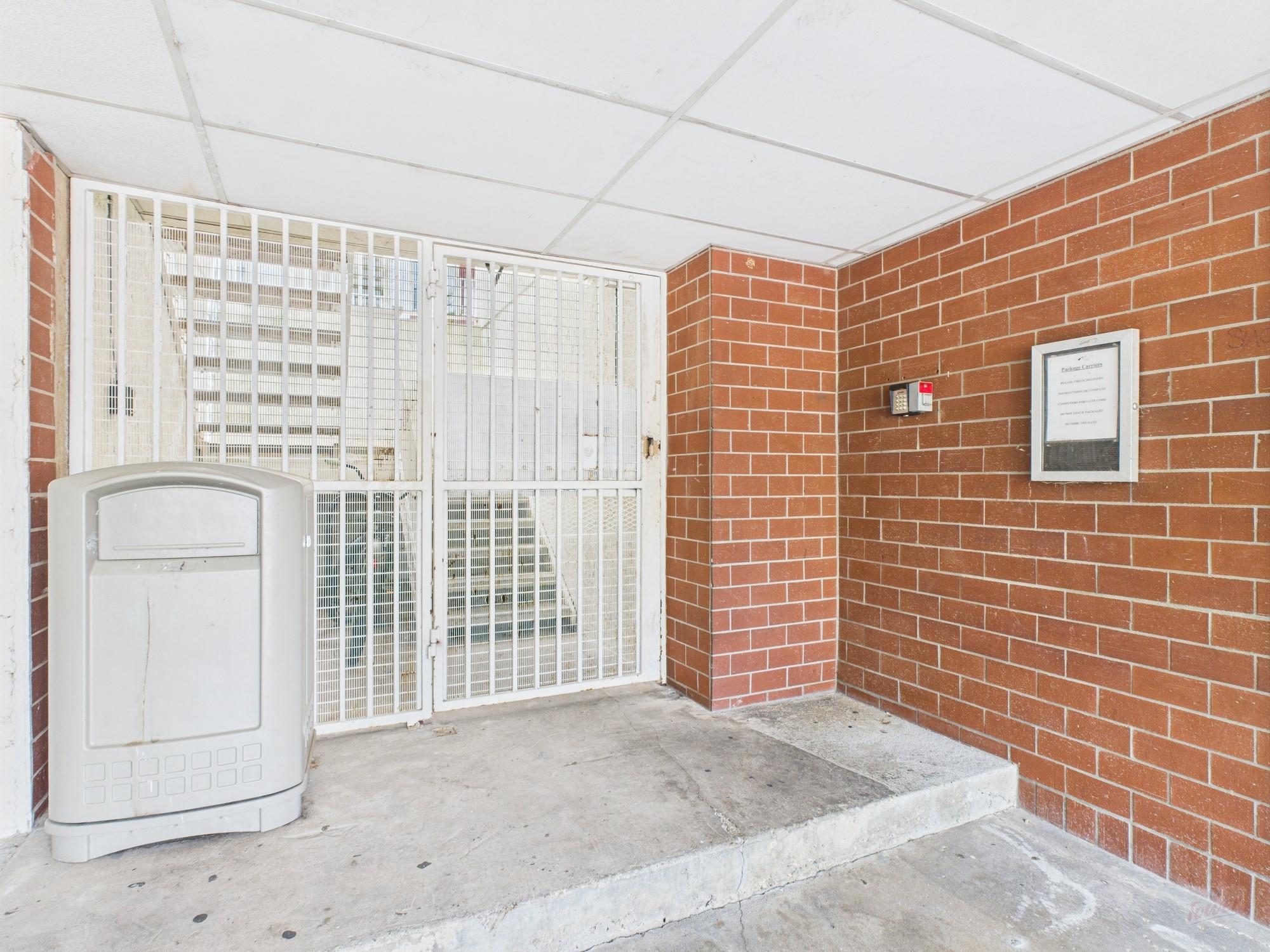 3115 Helms St # 202, Austin, TX 78705