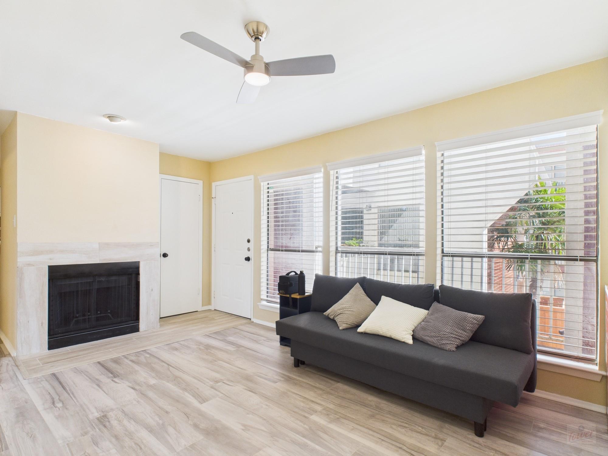 3115 Helms St # 202, Austin, TX 78705