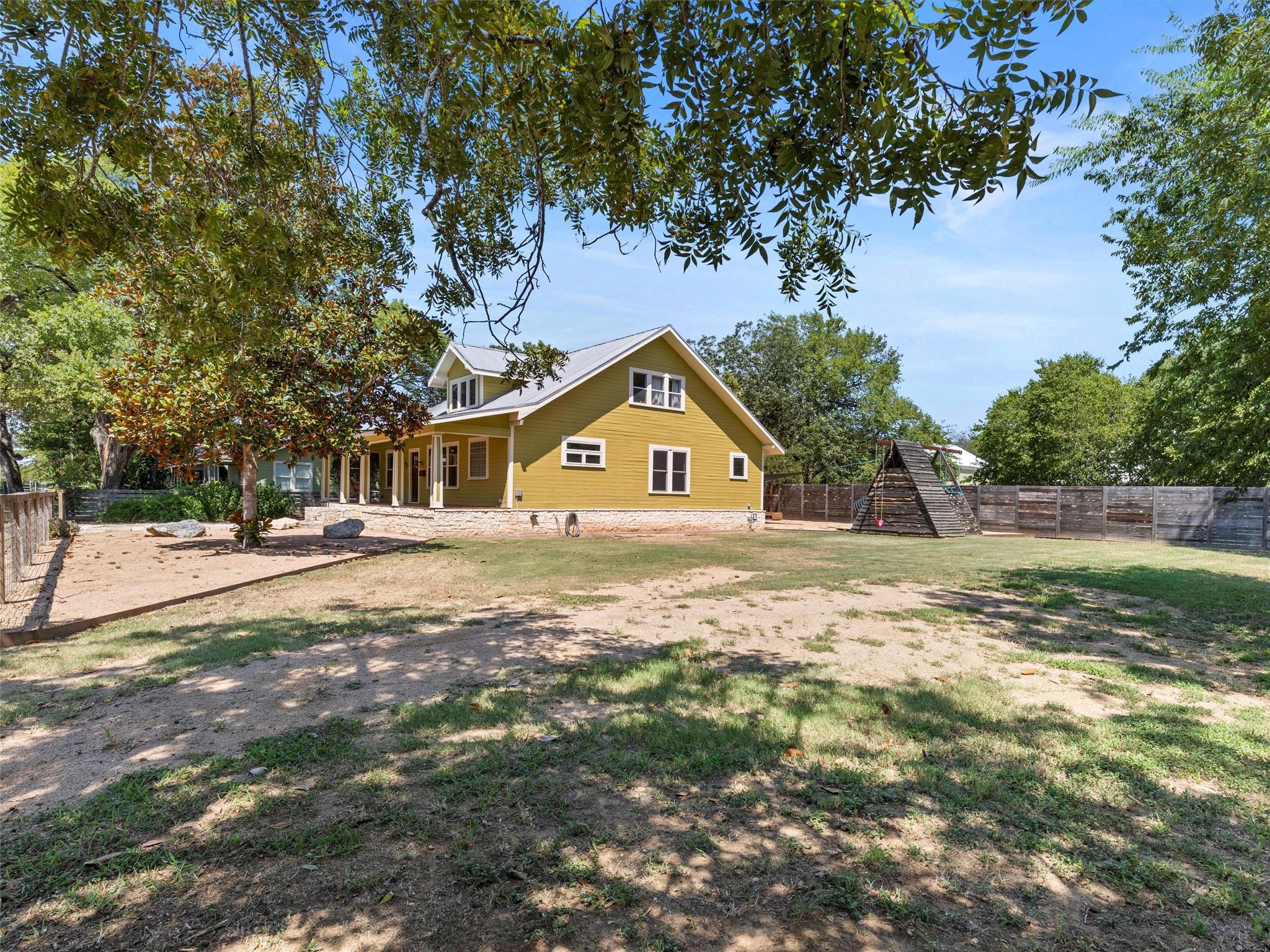 1809 Wilson St, Bastrop, TX 78602